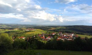 Výhled z poutního kostela Pilgramsberg na cestě do Santiaga de Compostela